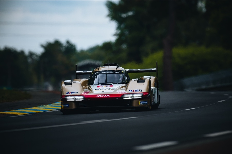 Phil Hanson helps secure 2nd in the Hypercar class at Le Mans 24